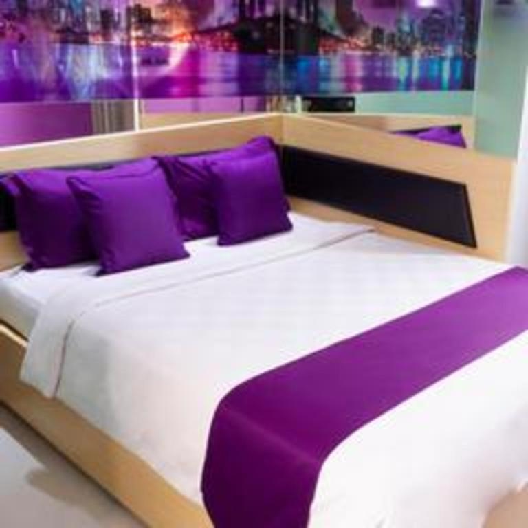 G Suites Hotel By Amithya Surabaya Exterior foto