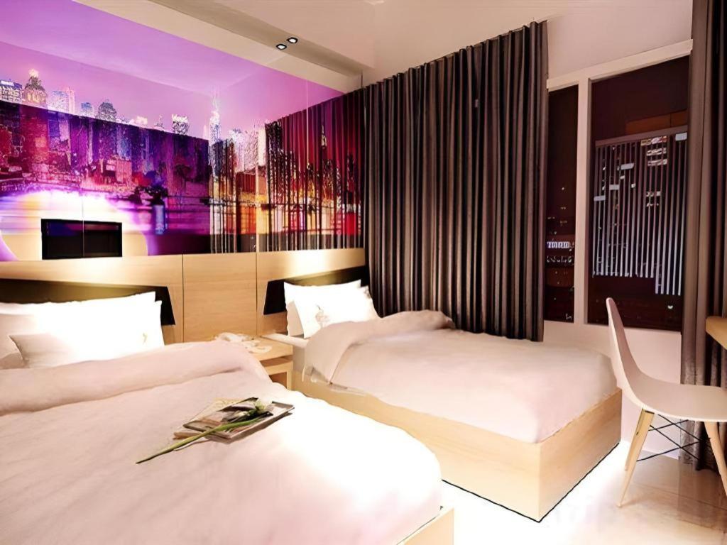 G Suites Hotel By Amithya Surabaya Exterior foto
